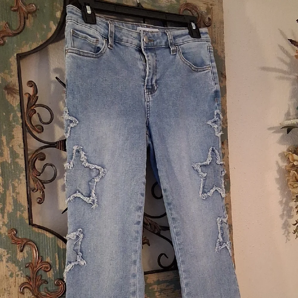 Ashley Mason Sky Blue Star Embellished Wide Leg Jeans. Great Condition Size 5 - Picture 5 of 13